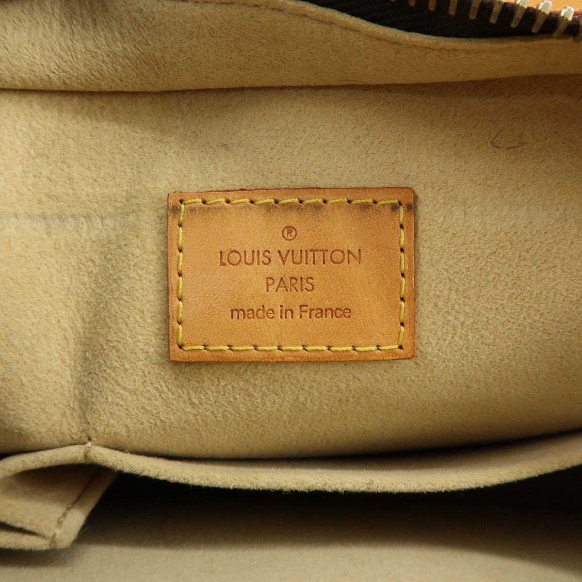 Louis Vuitton Hudson Monogram Canvas, Brown, Canvas, Handbag