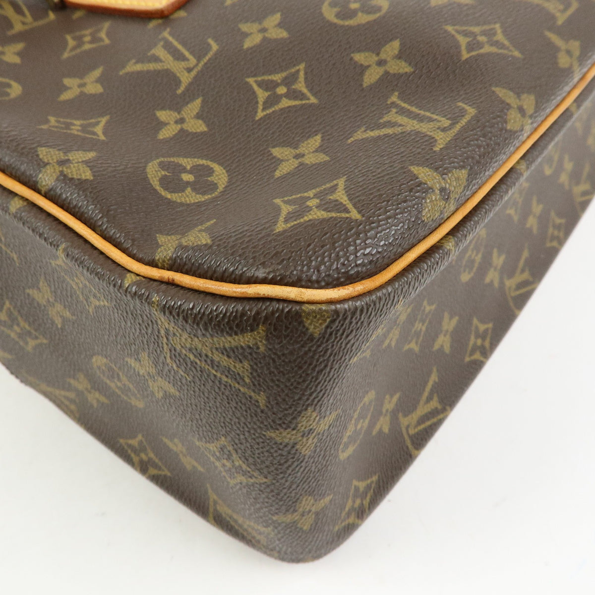 Louis Vuitton Cite Monogram Canvas, Brown, Canvas, Handbag