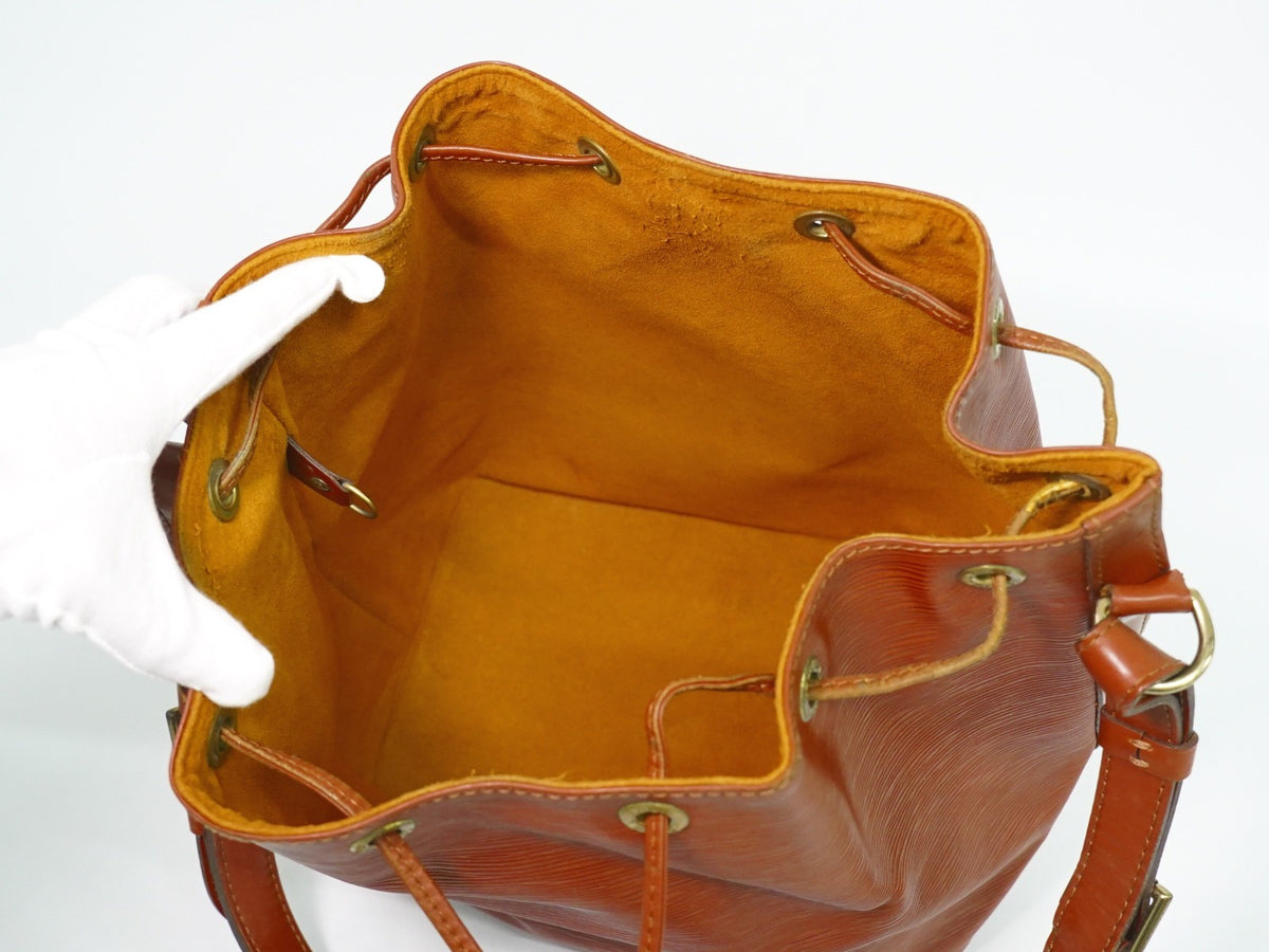 Louis Vuitton Petit Noe Epi Leather, Brown, Leather, Shoulder Bag