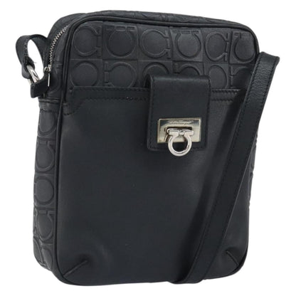 Salvatore Ferragamo Gancini Leather, Black, Leather, Shoulder Bag