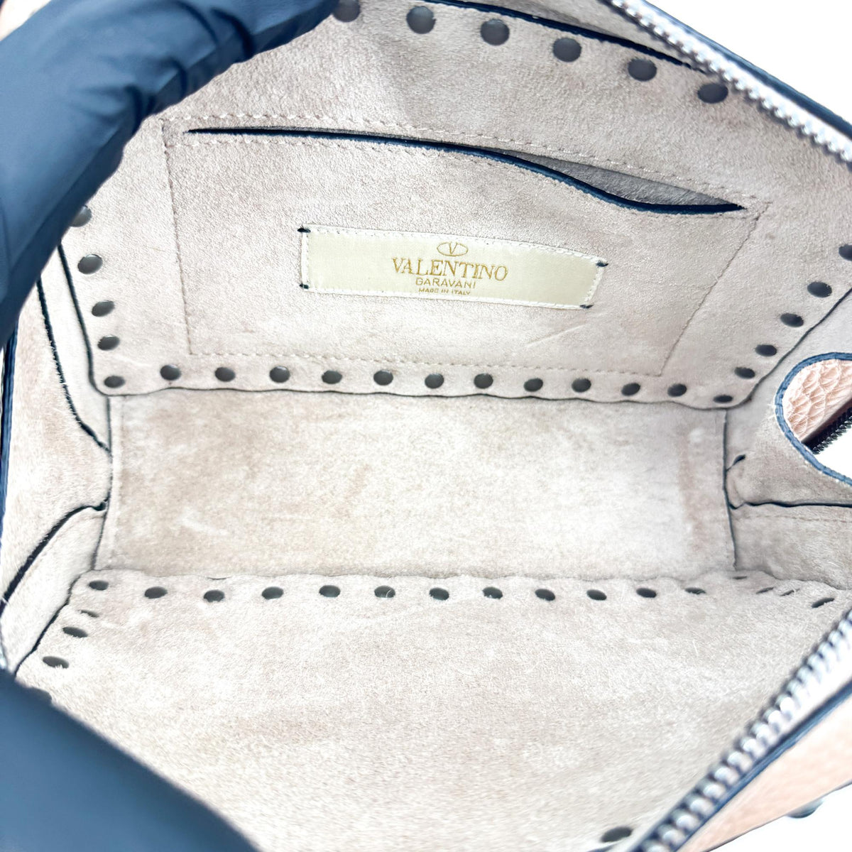 Valentino Garavani Rockstud Chain Camera Leather, Brown, Leather, Crossbody Bag