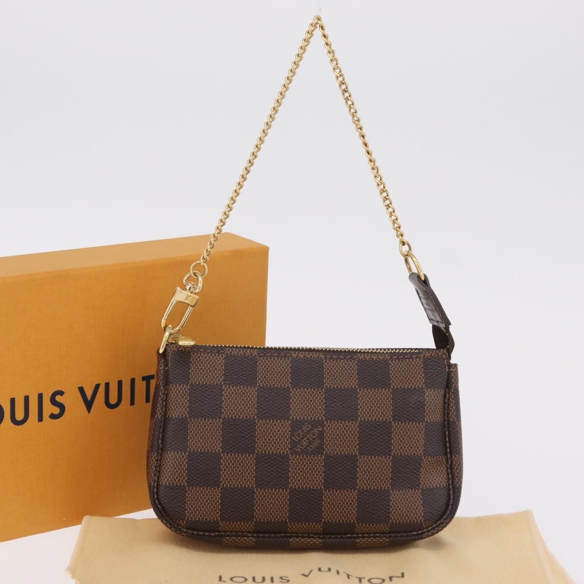 Louis Vuitton Pochette Accessoires Damier, Brown, Canvas, Clutch