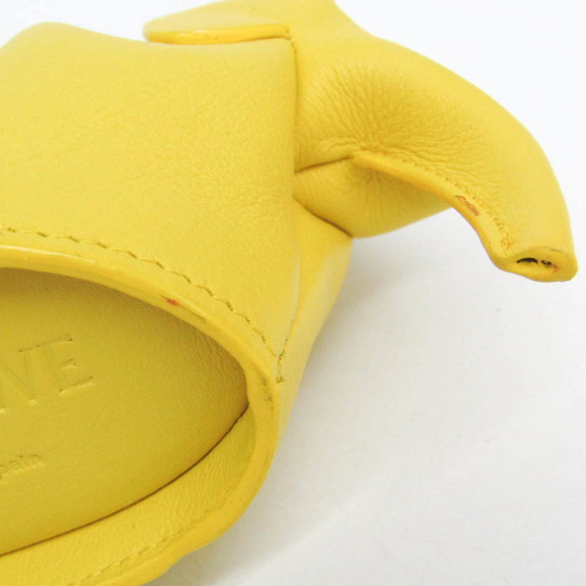Loewe Elephant Coin Purse Leather, Yellow, Leather, Clutch