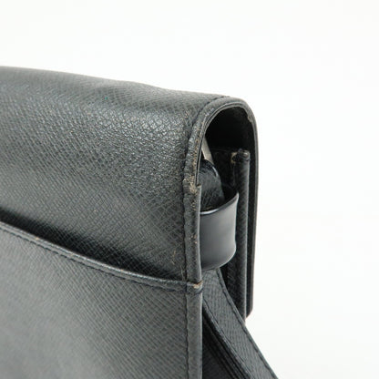 Louis Vuitton Selenga Pochette Taiga Leather, Black, Leather, Clutch