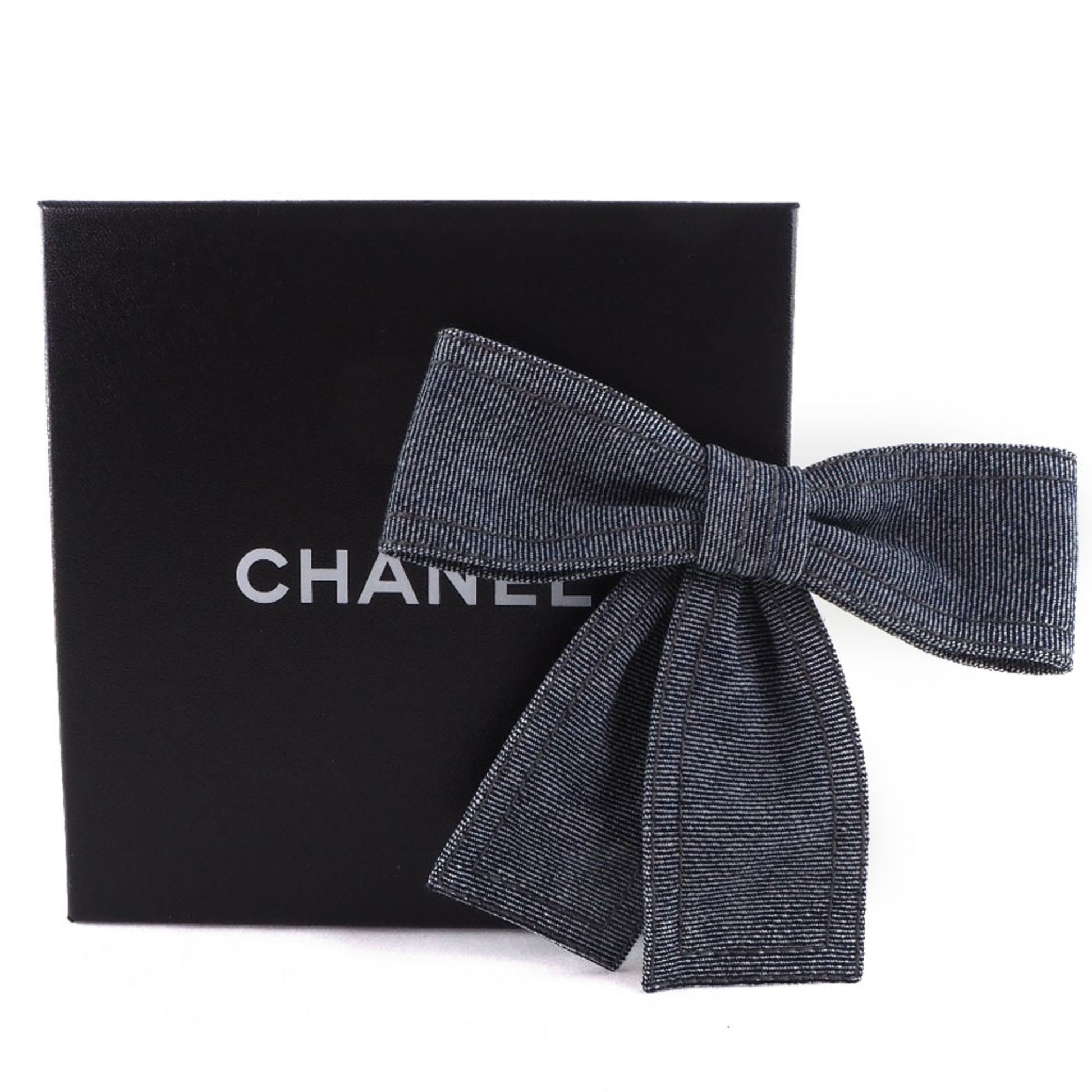 Chanel, Blue, Denim - Jeans, brooch