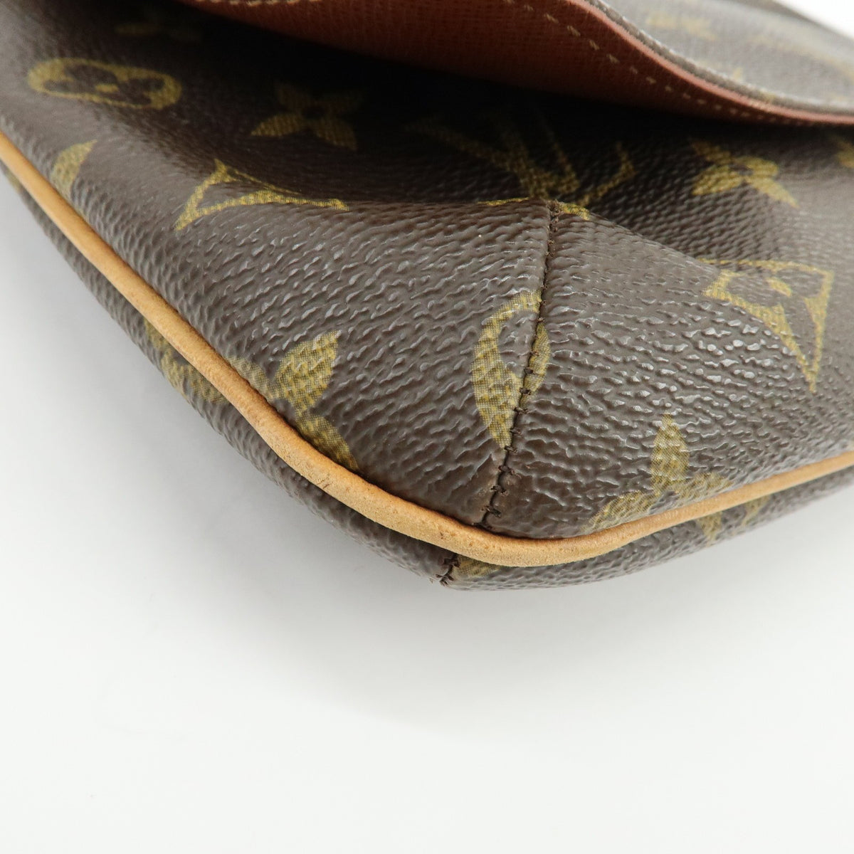 Louis Vuitton Musette Tango Monogram Canvas, Brown, Canvas, Shoulder Bag