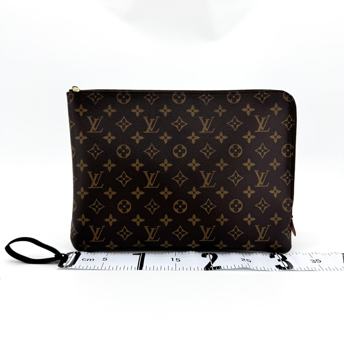 Louis Vuitton Etui Voyage Monogram Canvas, Brown, Canvas, Clutch