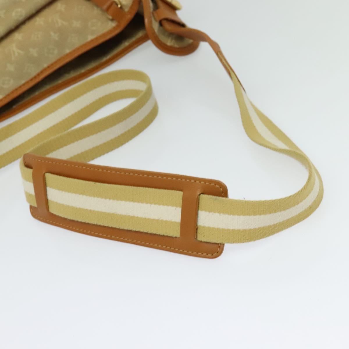 Louis Vuitton Mary Kate Messenger Mini Lin, Beige, Canvas, Handbag