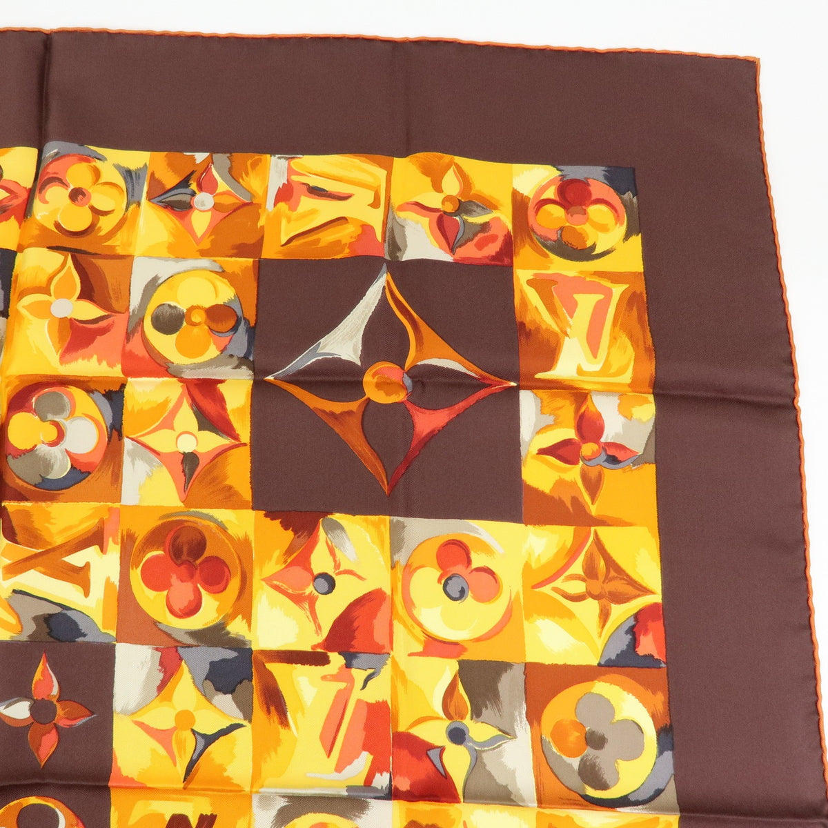 Louis Vuitton Carré Silk, Multicolour, Silk, Scarf