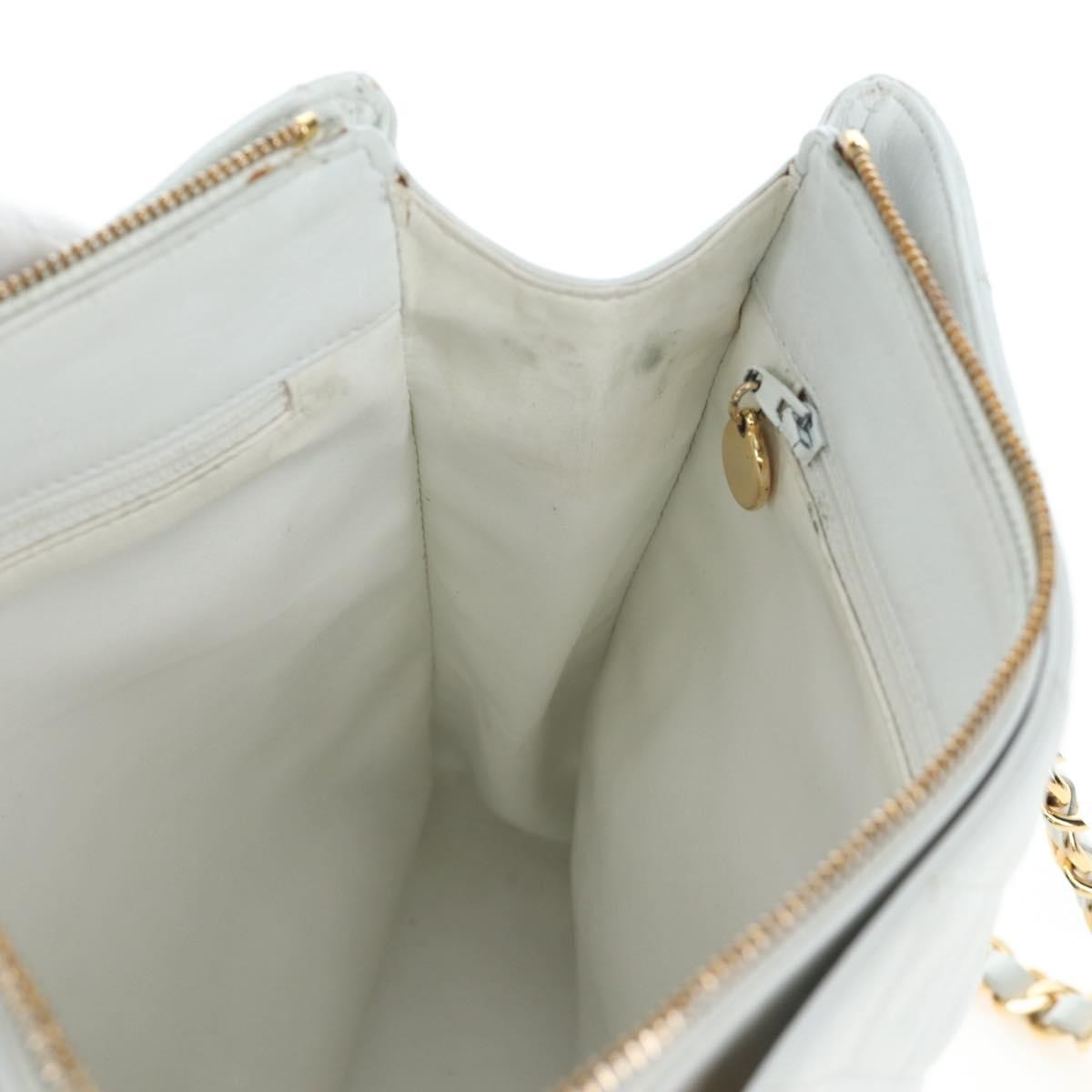 Chanel Shoulder Quilted Leather, White, Leather, Shoulder Bag