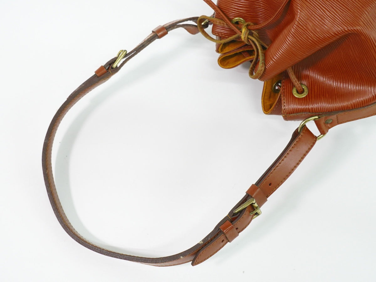Louis Vuitton Petit Noe Epi Leather, Brown, Leather, Shoulder Bag