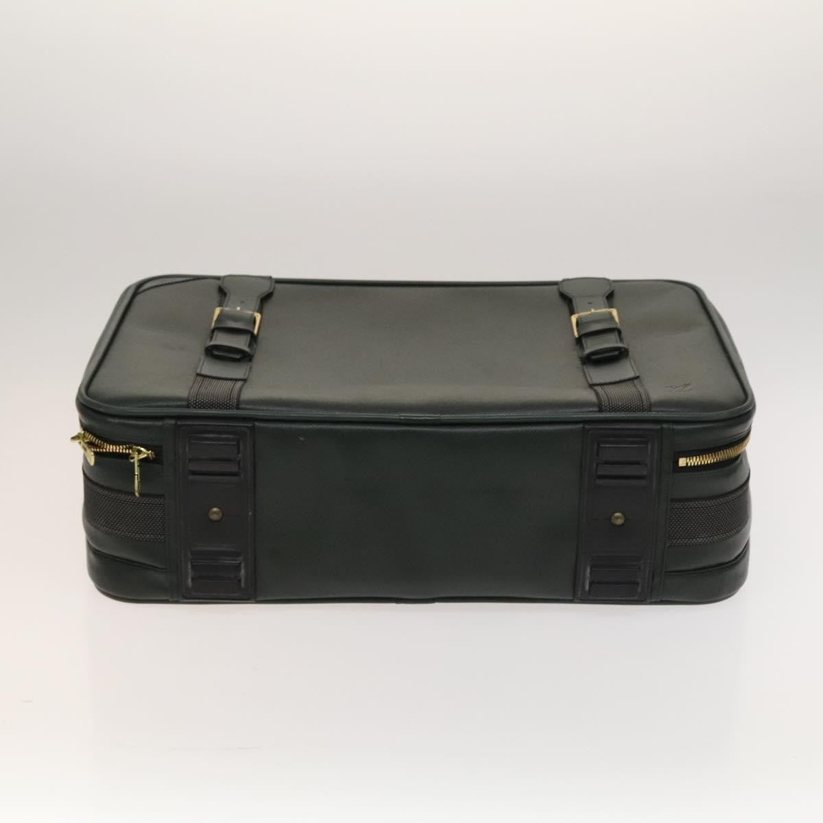 Louis Vuitton Satellite Travel Taiga Leather, Green, Leather, Travel Bag