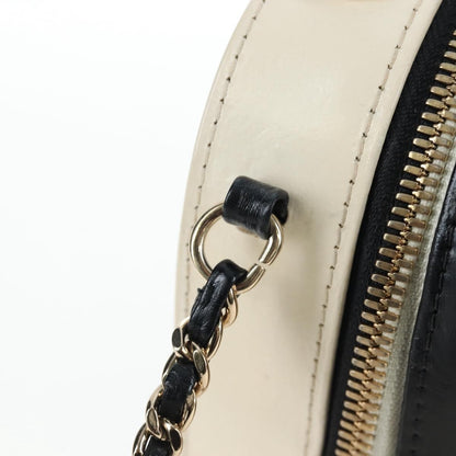 Chanel Vanity Case Quilted Crumpled Calfskin, White, Leather, Handbag