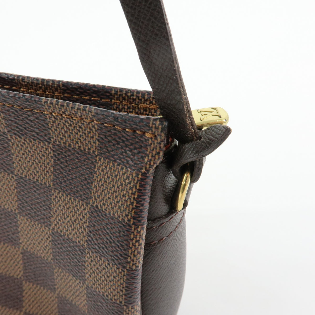 Louis Vuitton Trousse Make Up Damier, Brown, Canvas, Clutch