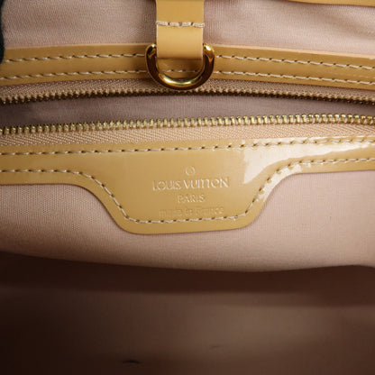 Louis Vuitton Wilshire Monogram Vernis, Beige, Patent Leather, Handbag