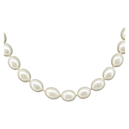 Chanel CC Pearl Metal and Pearls, White, Pearl, Necklace