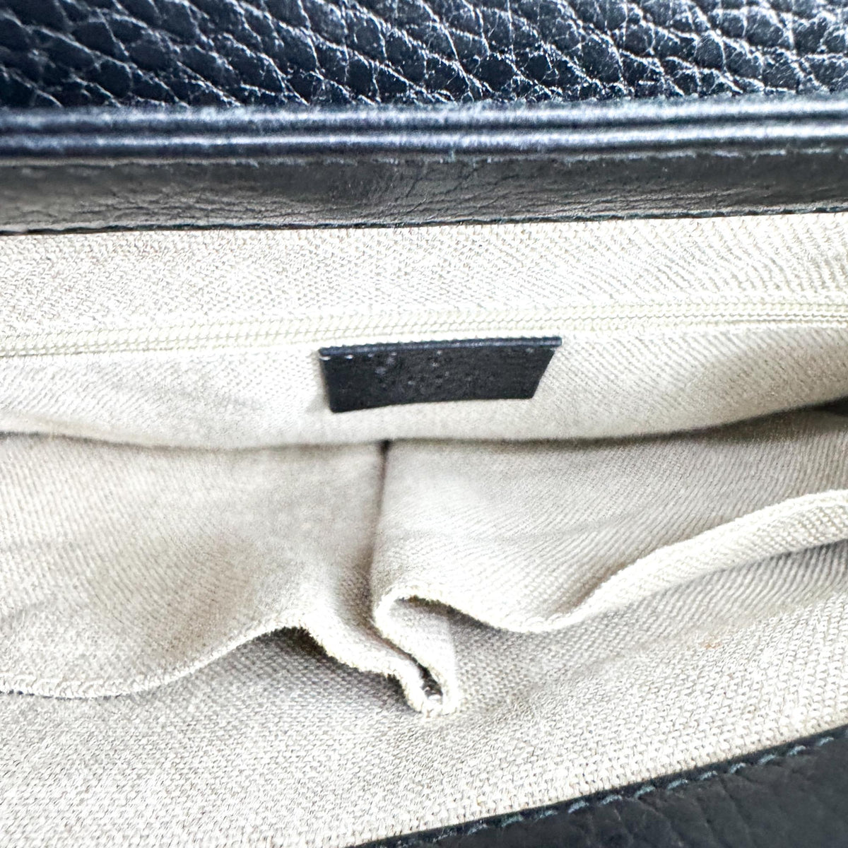 Gucci Interlocking Leather, Black, Leather, Shoulder Bag