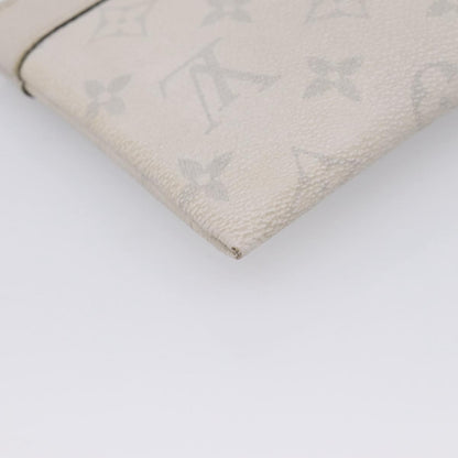 Louis Vuitton Discovery Pochette Monogram Taigarama, White, Canvas, Clutch