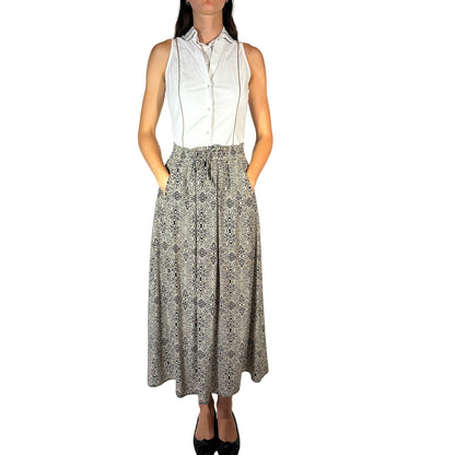 Nara Camicie Sleeveless  Top