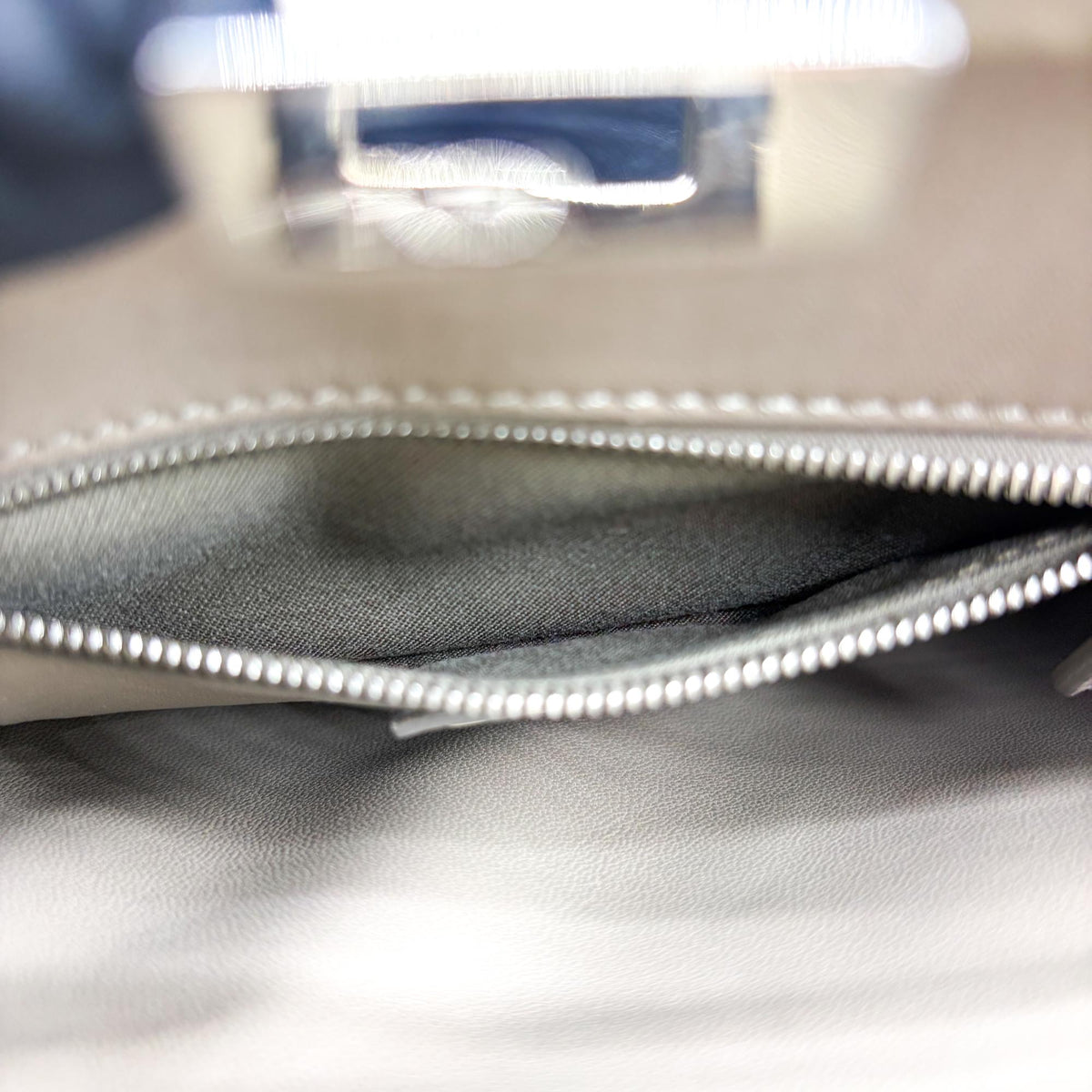 Fendi Peekaboo Soft Leather, Beige, Leather, Handbag