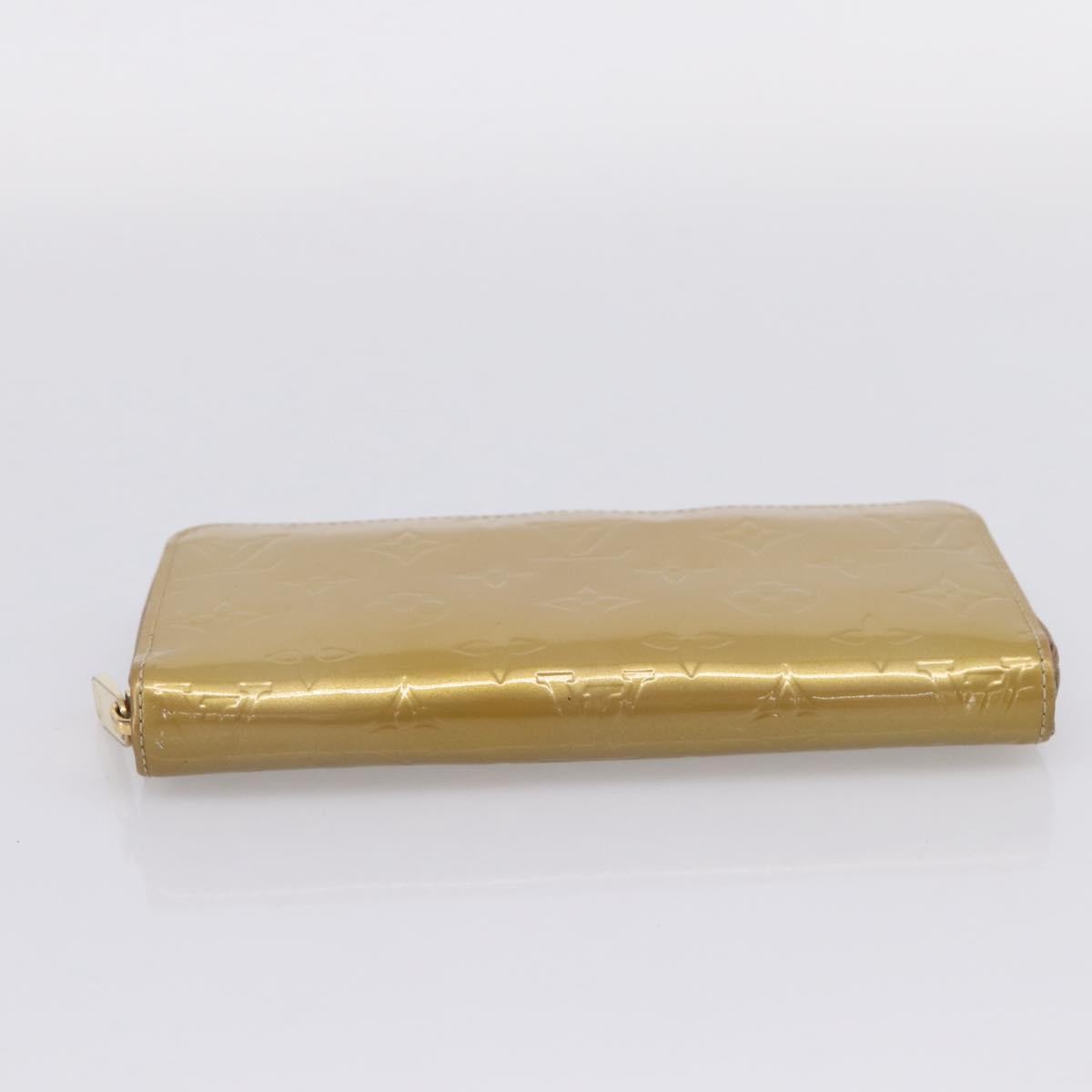 Louis Vuitton Zippy Monogram Vernis, Beige, Patent Leather, Wallet