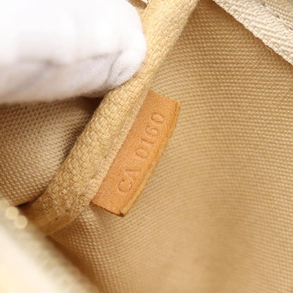 Louis Vuitton Pochette Accessoires Damier, White, Canvas, Clutch