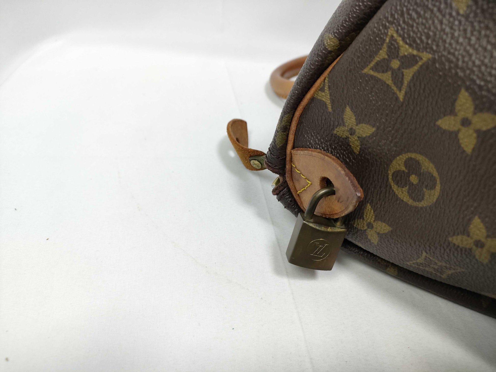 Louis Vuitton Speedy Monogram, Brown, Canvas, Handbag