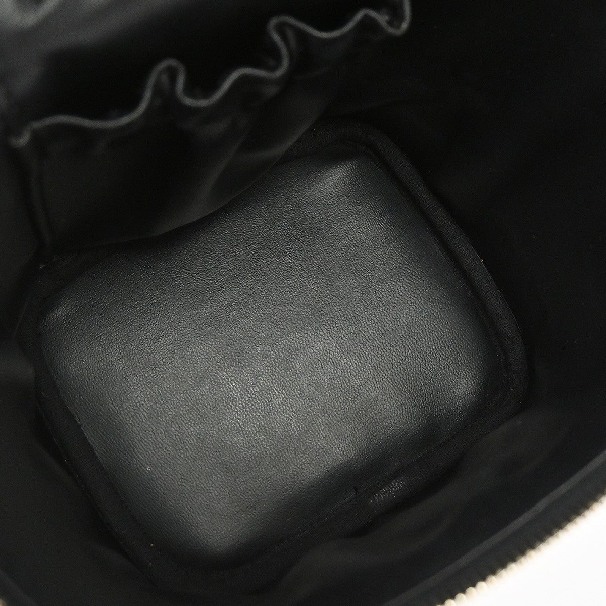 Chanel Vintage Timeless Cosmetic Case Caviar, Black, Leather, Handbag