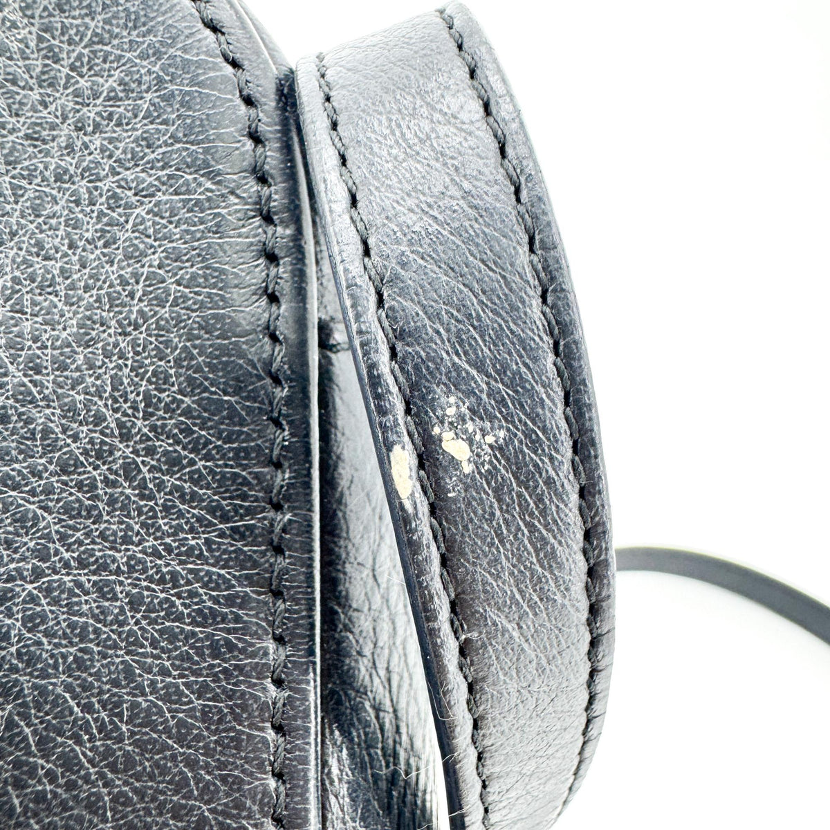 Balenciaga Everyday Camera Leather, Black, Leather, Handbag