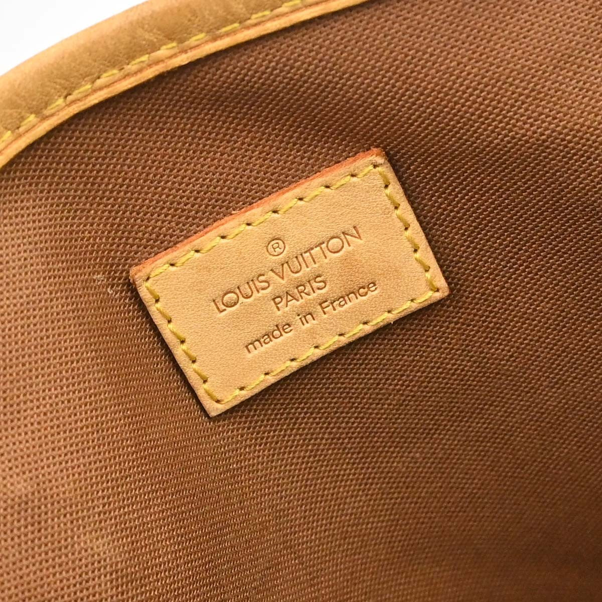 Louis Vuitton Batignolles Monogram Canvas, Brown, Canvas, Shoulder Bag