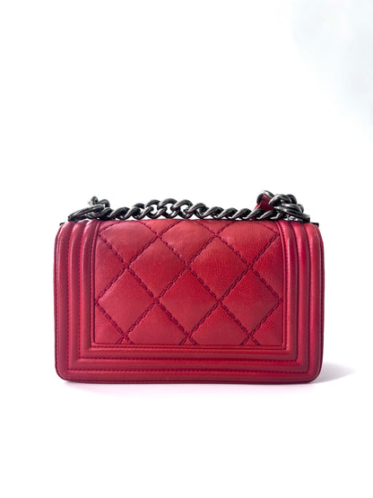 Chanel Boy Flap Bag Quilted Lambskin, RED, LEATHER, Shoulder bag