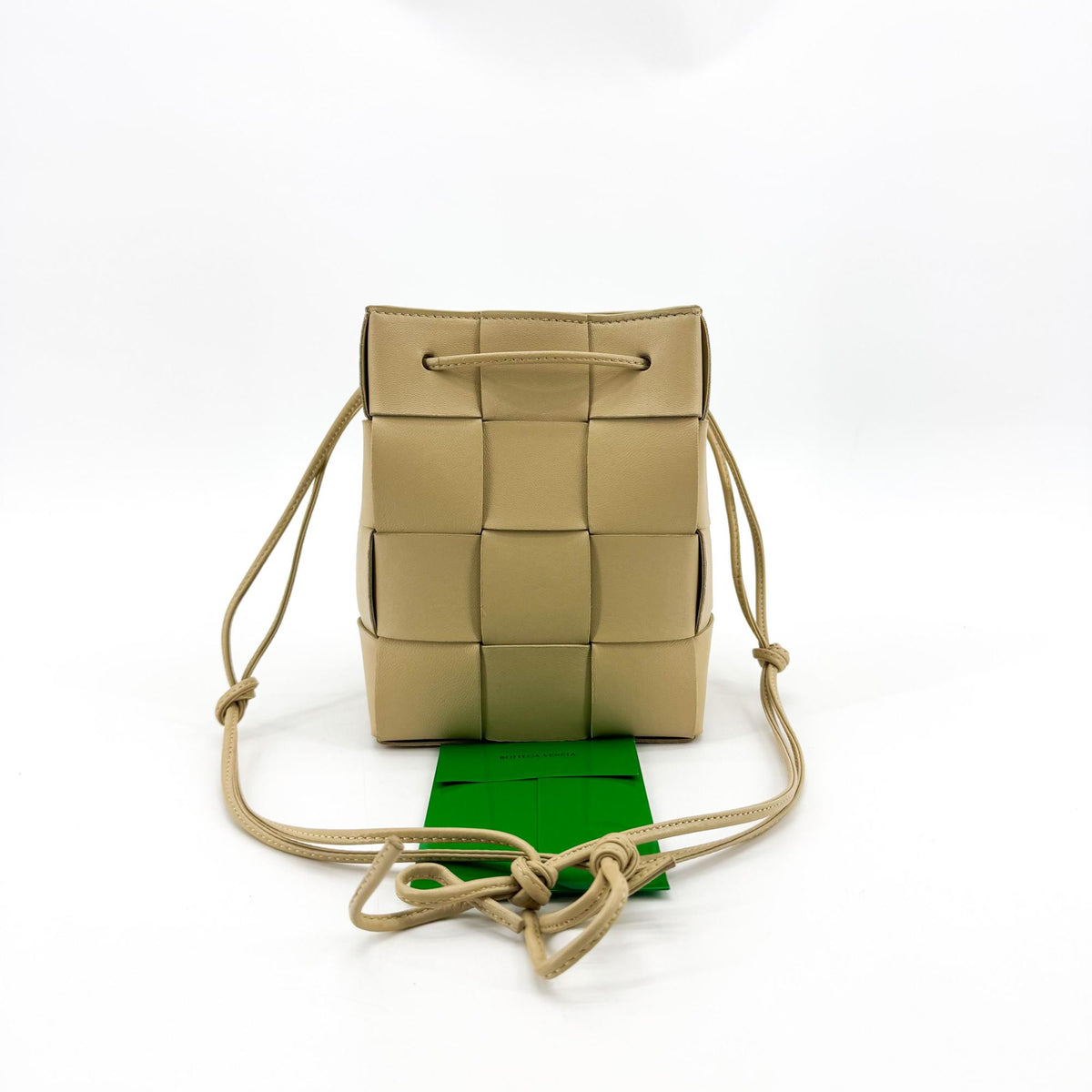 Bottega Veneta Cassette Leather, Beige, Leather, Shoulder Bag