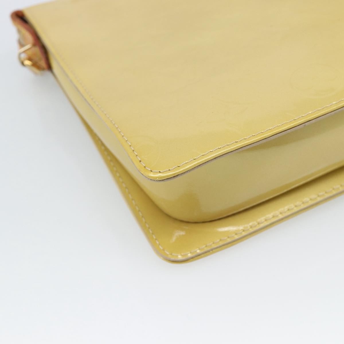 Louis Vuitton Mott Monogram Vernis, Beige, Patent Leather, Clutch