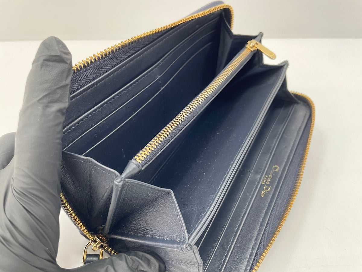 Christian Dior 30 Montaigne Voyageur canvas, Navy, Canvas, Wallet