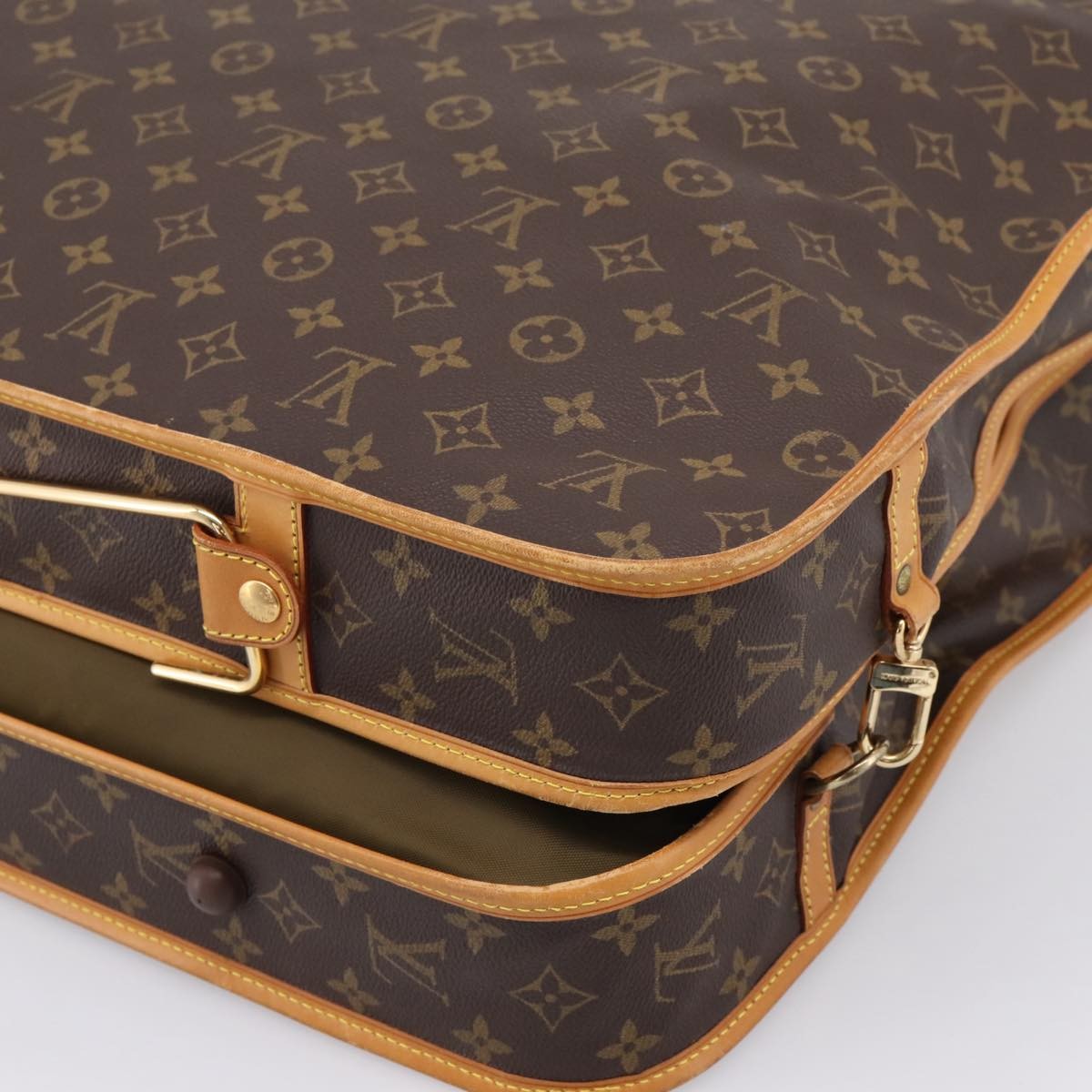 Louis Vuitton Garment Carrier Monogram Canvas, Brown, Canvas, Handbag
