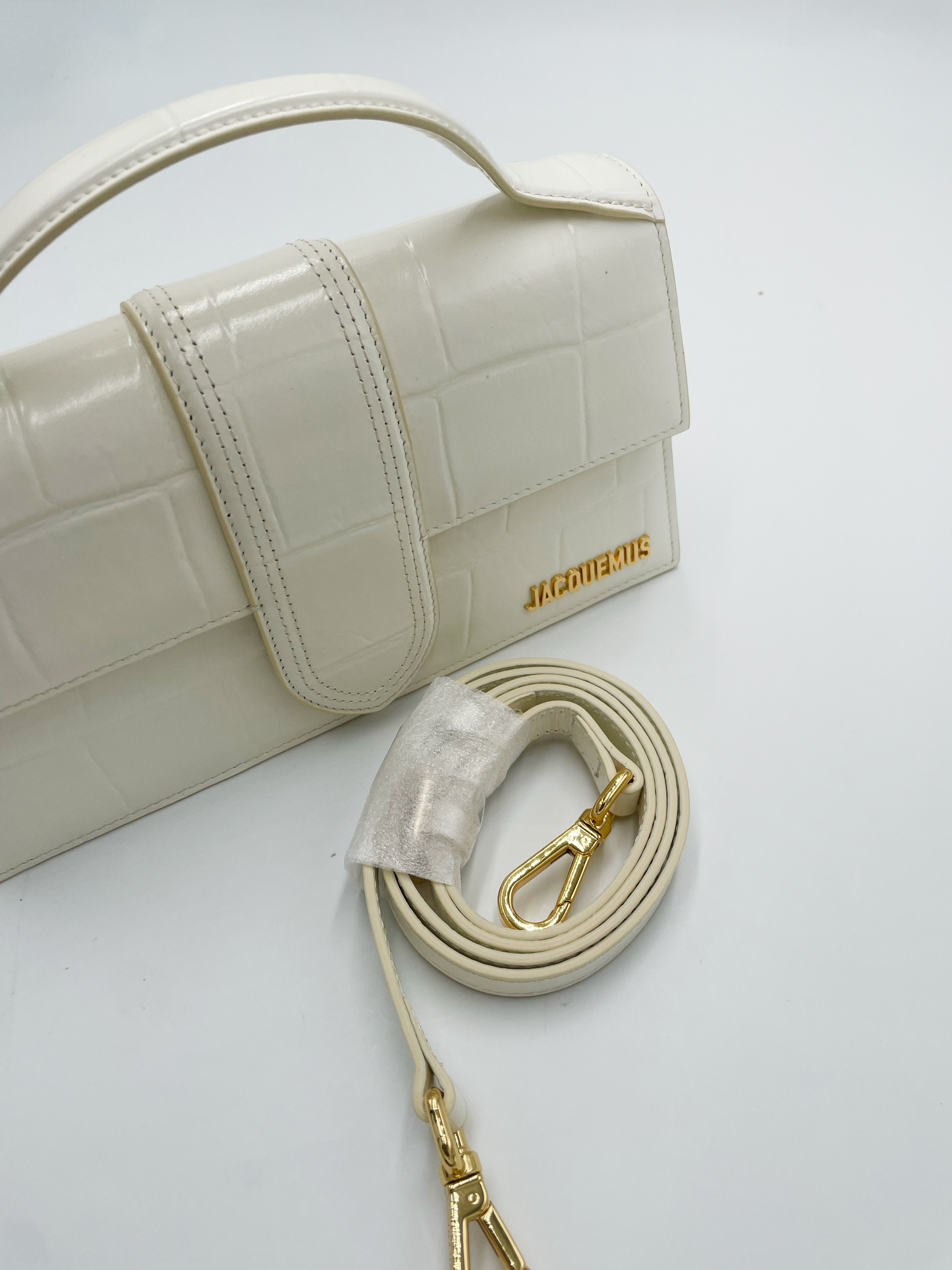 Jacquemus Le Bambidou Flap Bag Shearling, WHITE, LEATHER, Travel bag