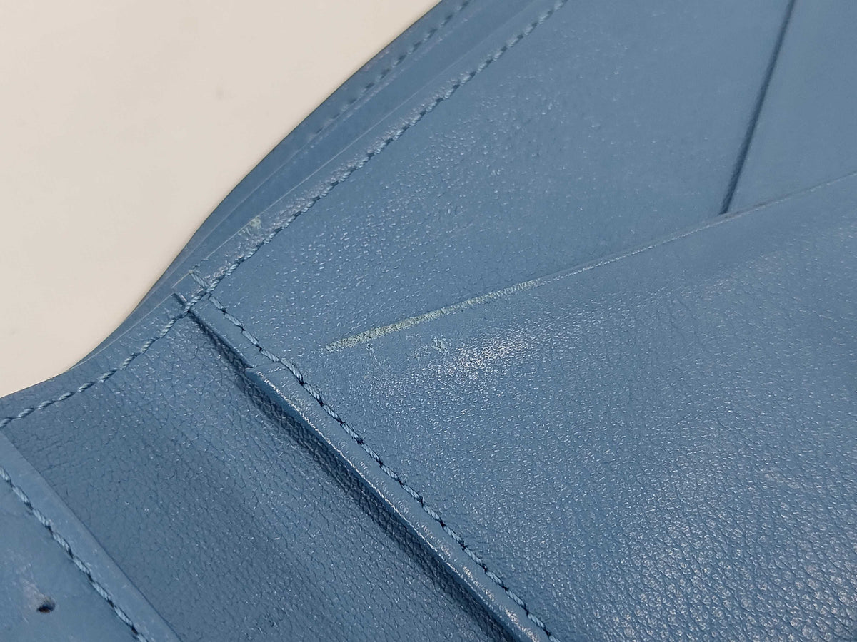 Louis Vuitton Multiple Taiga Leather, Blue, Leather, Wallet