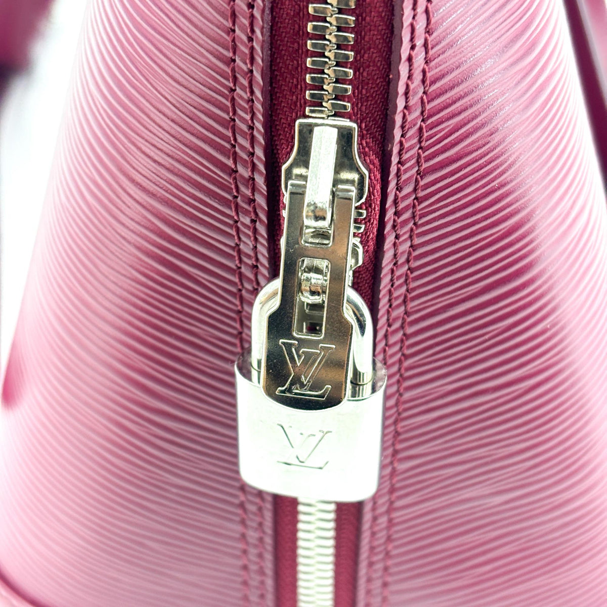 Louis Vuitton Alma Epi Leather, Purple, Leather, Handbag