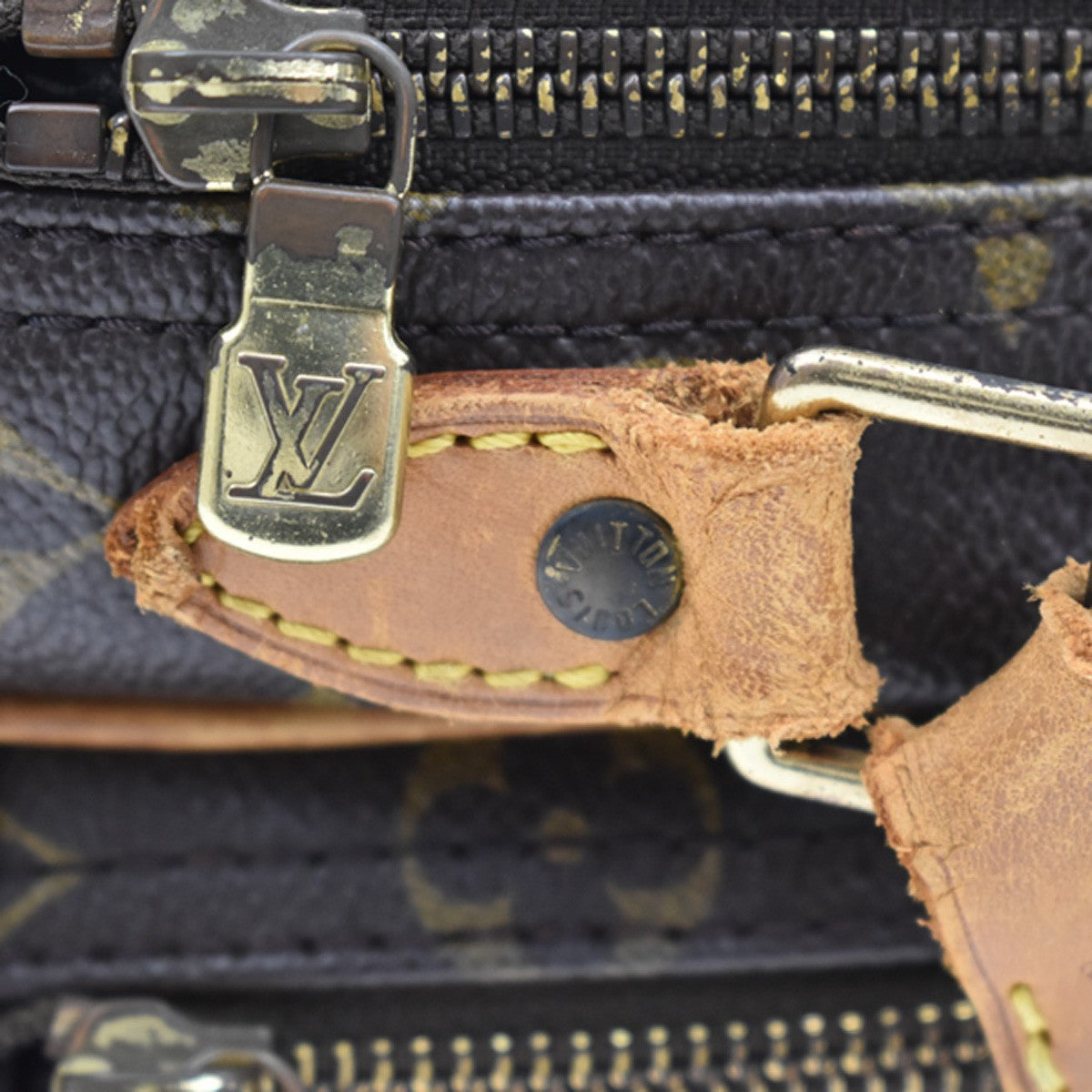 Louis Vuitton Reporter Monogram Canvas, Brown, Canvas, Shoulder Bag