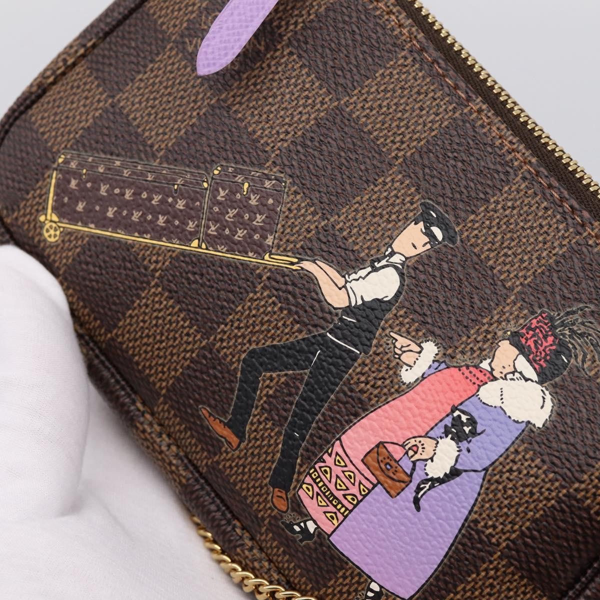Louis Vuitton Pochette Accessoires Limited Edition Damier, Brown, Canvas, Clutch