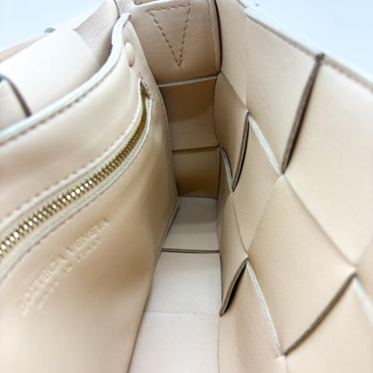 Bottega Veneta Cassette Maxi Intrecciato Leather, Beige, Leather, Crossbody Bag