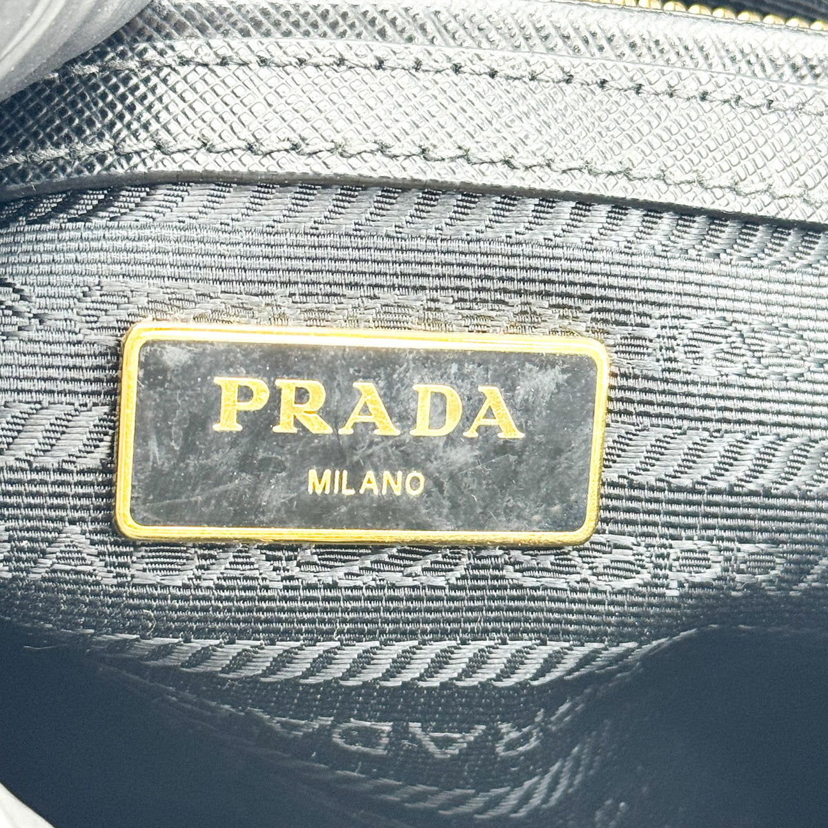 Prada Galleria  Strap Leather, Black, Leather, Handbag