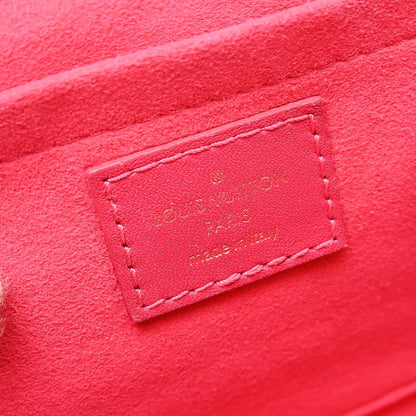 Louis Vuitton New Wave Chain Quilted Leather, Pink, Leather, Handbag