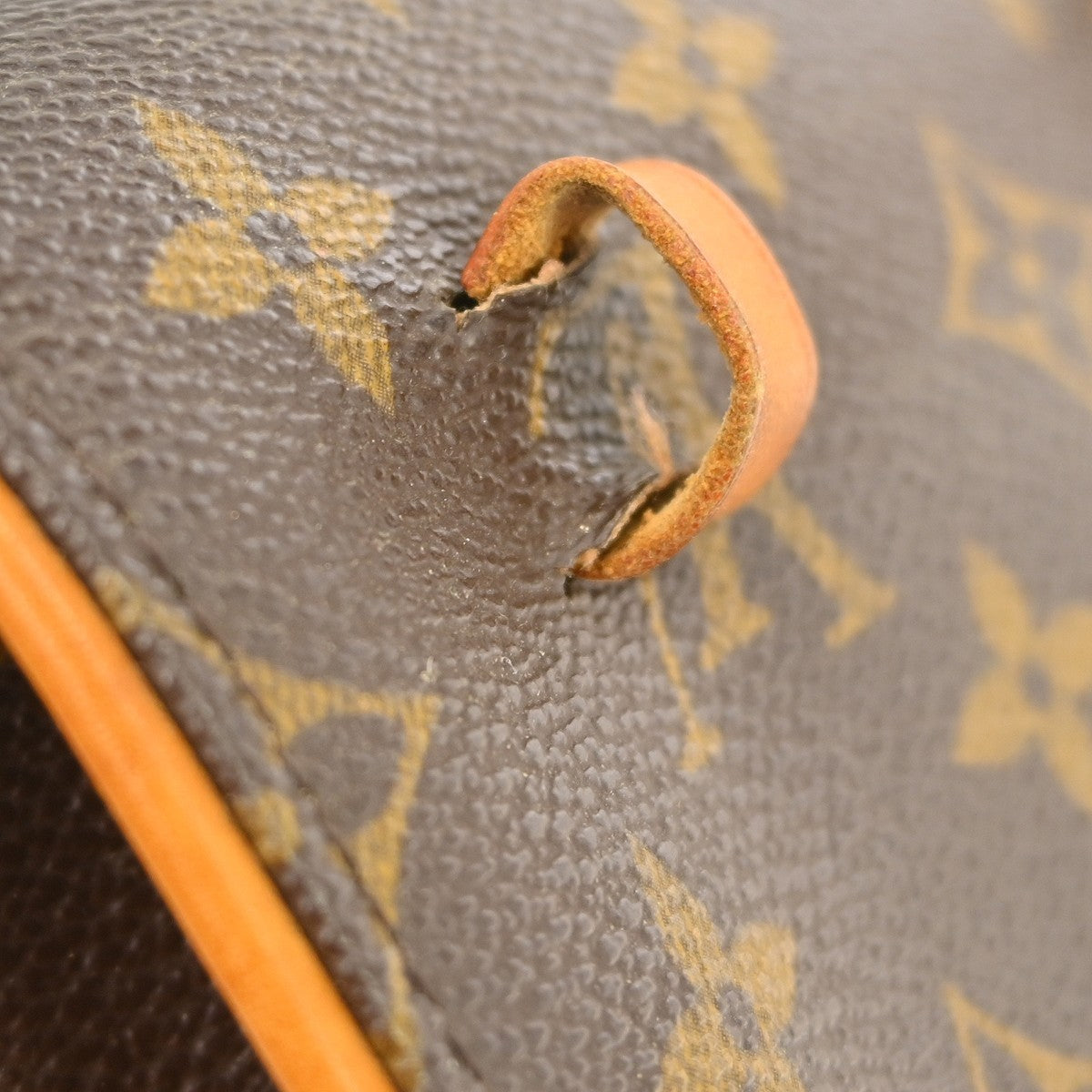Louis Vuitton Florentine Monogram, Brown, Canvas, Clutch