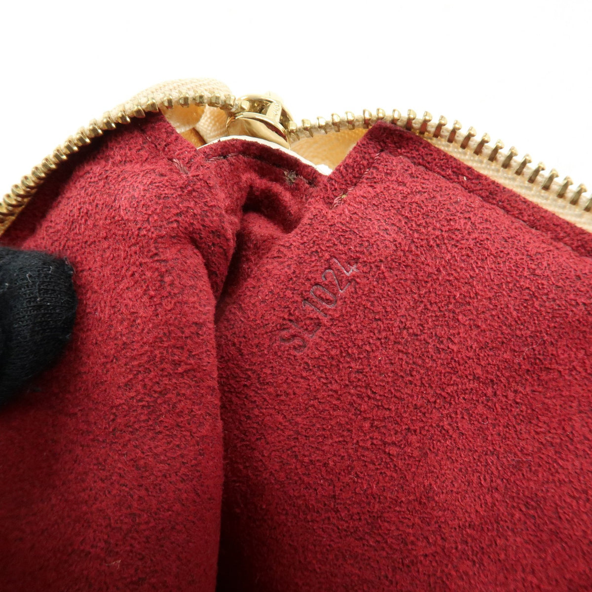 Louis Vuitton Pochette Accessoires Monogram Multicolor, Multicolour, Canvas, Clutch