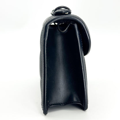 Gucci Padlock GG Embossed Leather, Black, Leather, Shoulder Bag