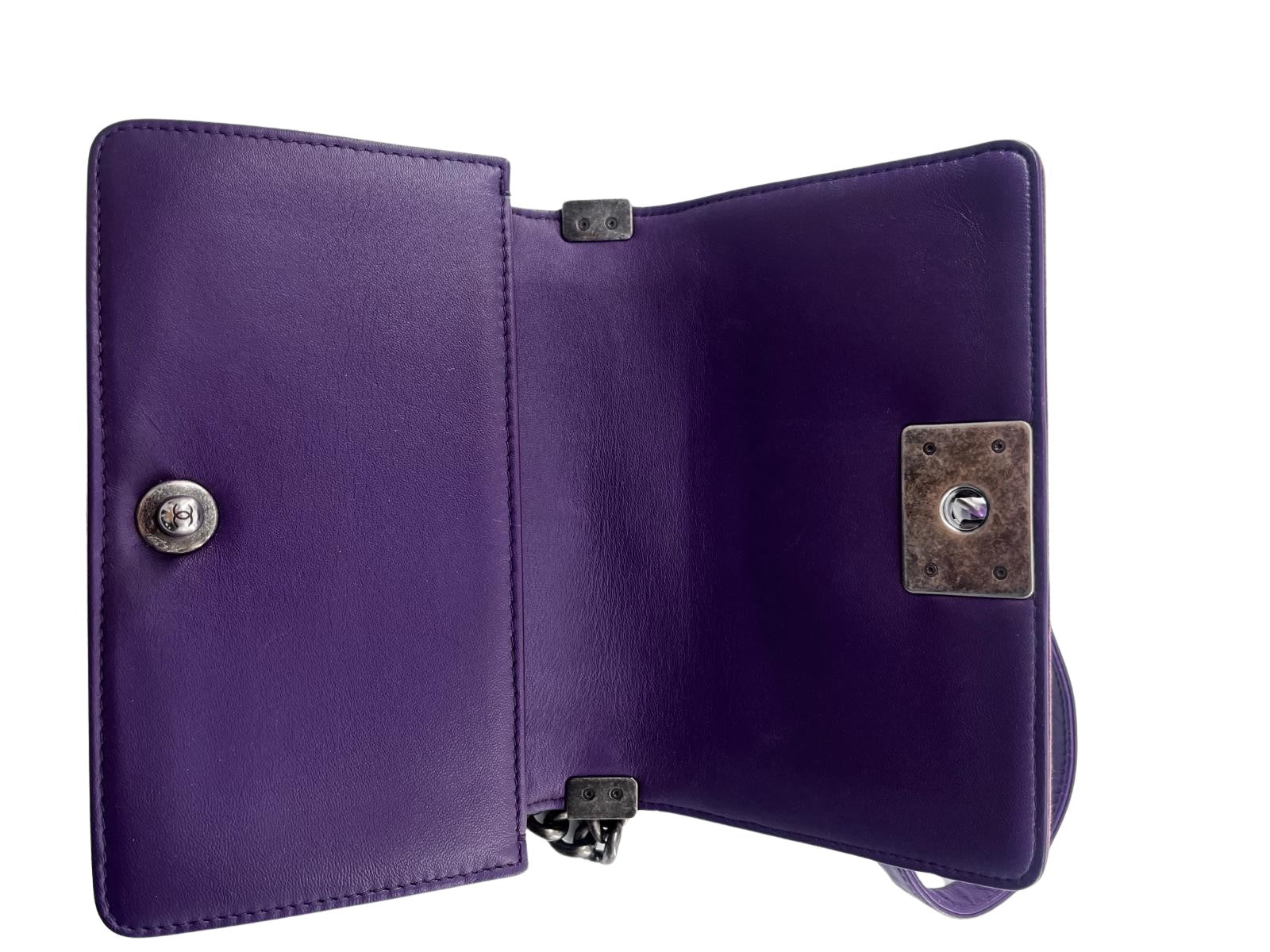 Chanel Boy Flap Bag Quilted Velvet, PURPLE, LEATHER, Shoulder bag