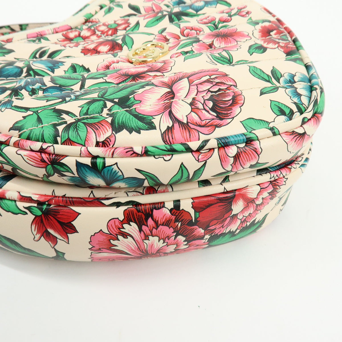Gucci Interlocking G Heart Diagonal Quilted Leather, Multicolour, Leather, Shoulder Bag