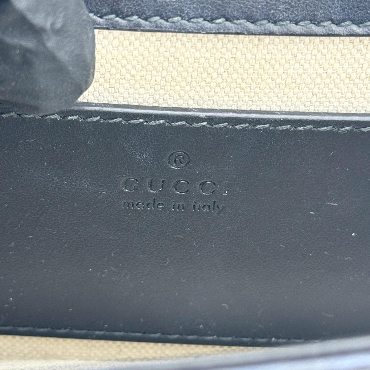Gucci Padlock GG Embossed Leather, Black, Leather, Shoulder Bag
