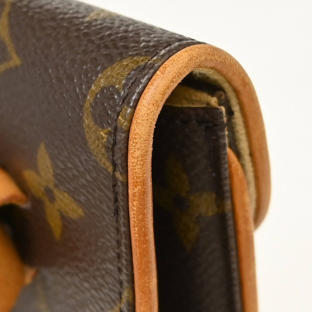 Louis Vuitton Florentine Waist Monogram Canvas, Brown, Canvas, Handbag
